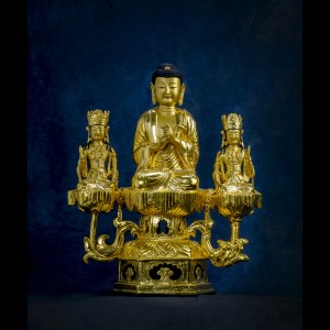 영탑사 금동비로자나삼존좌상