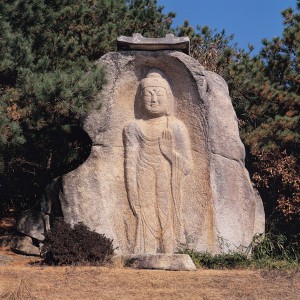 홍성 신경리 마애여래입상